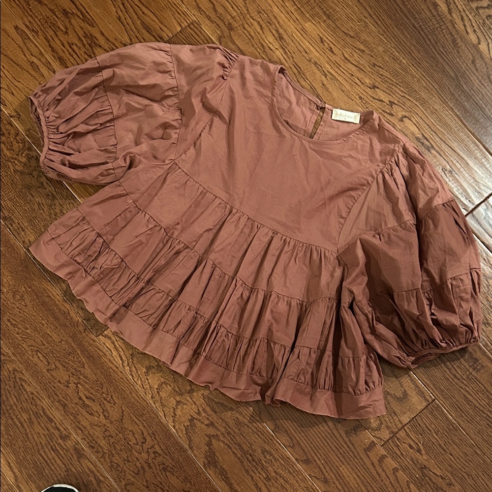 Altar'd State Cinnamon Colored Blouse